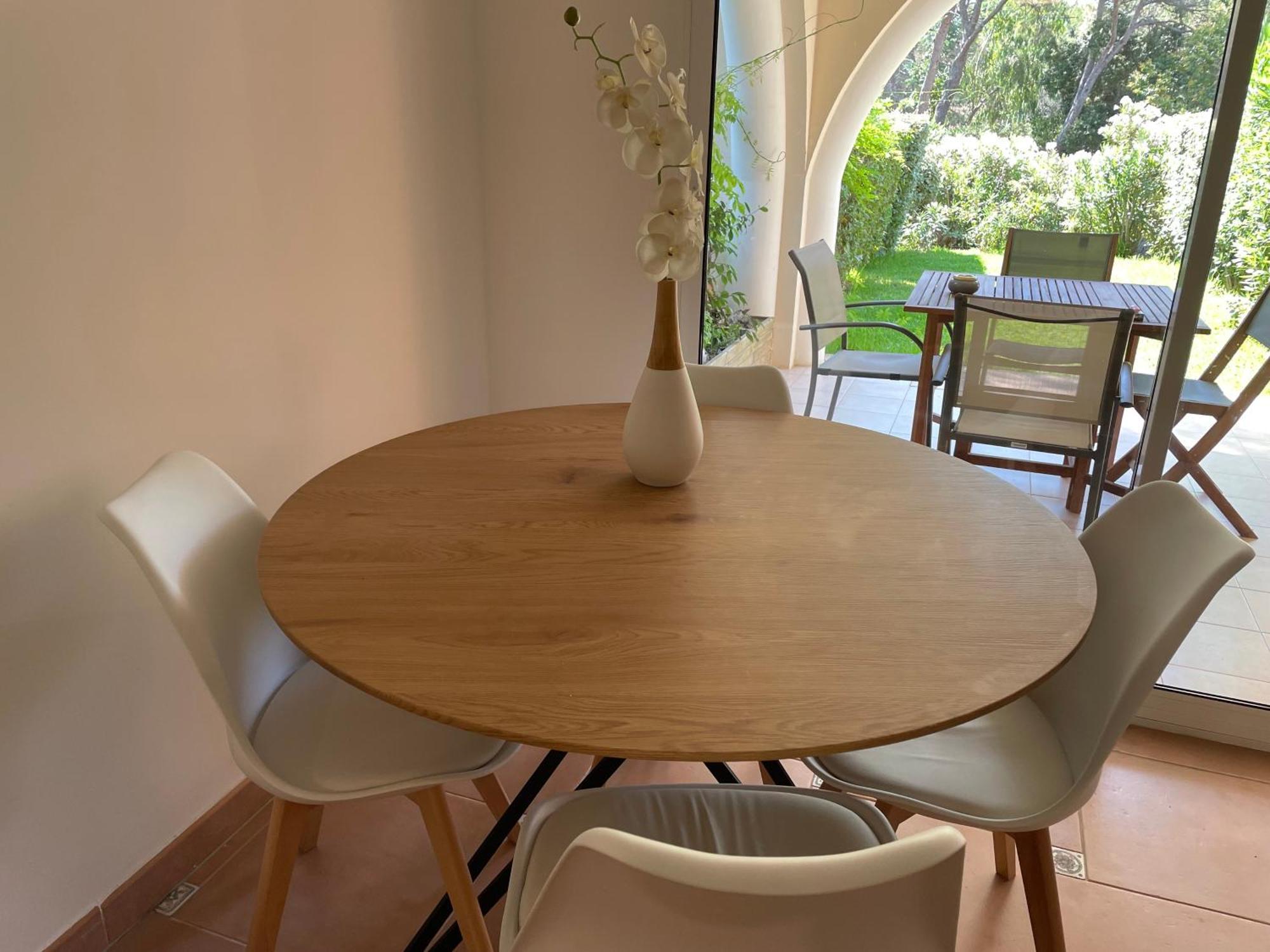 2 Pieces Saint Raphael Renove, Classe 4 Etoiles, 100 M Plages, Piscine, Tennis, Parc, Terrasse, Jardin Privatif Luaran gambar